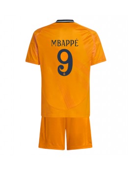 Real Madrid Kylian Mbappe #9 Auswärts Trikotsatz für Kinder 2024-25 Kurzarm (+ Kurze Hosen)